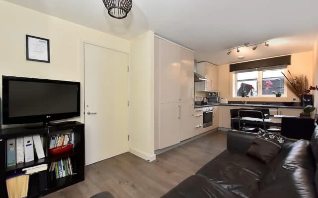 Belgravia Apartments- Wilton Road - photo 3