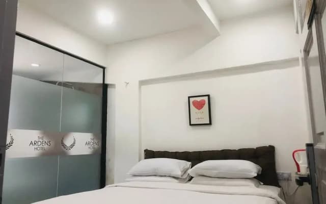 The Ardens Hotel - Pekan Nenas - photo 2