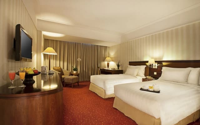 REDTOP Hotel & Convention Center - photo 4