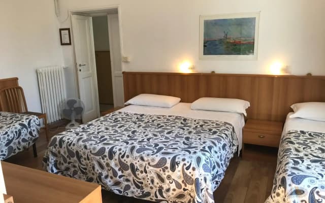 Hotel Lodi - photo 2