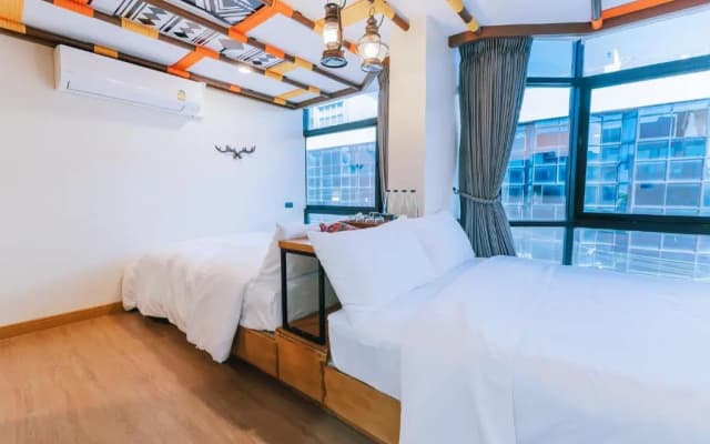 B Innspire Hotel - photo 3