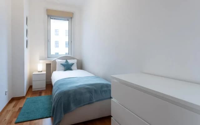Operastreet City-Center Premium Apartment - photo 2