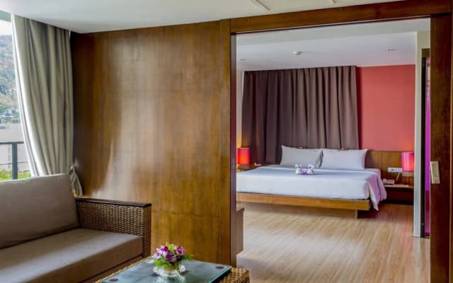 PGS Hotels Patong - photo 2