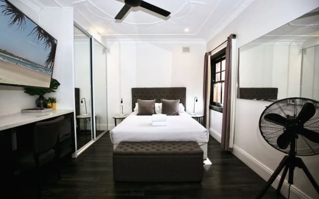 Lux Quiet Apartment in Potts Point - photo 4