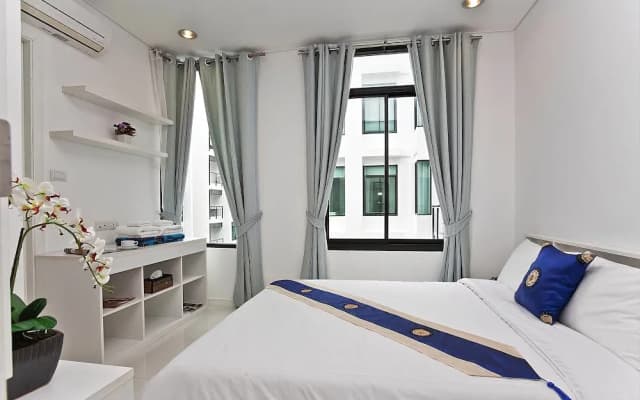 Kamala Suite Apartment B304 - photo 2