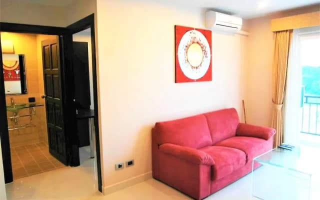 Park Lane Jomtien Resort - 1 Bed Sleeps 2 - photo 4