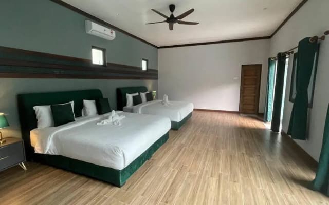 Villa Emerald: 3 Bedroom Pool Villa Near River - photo 4