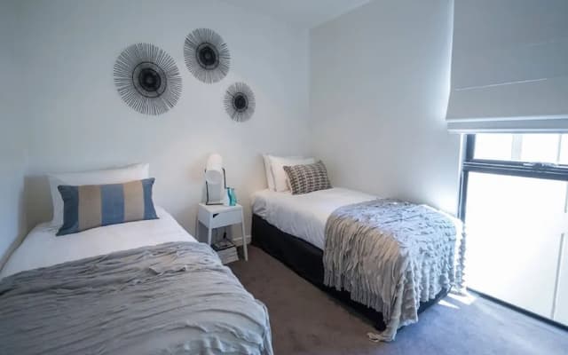 Apartment2c - Highline - photo 4