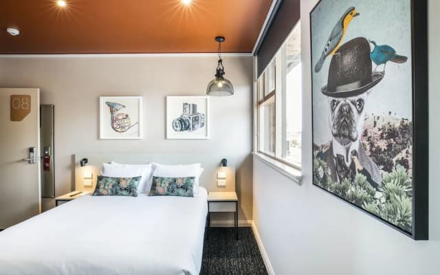 Brown Jug Hotel - photo 5