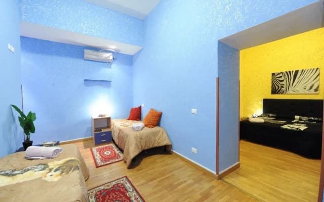 Roman Flats - photo 4