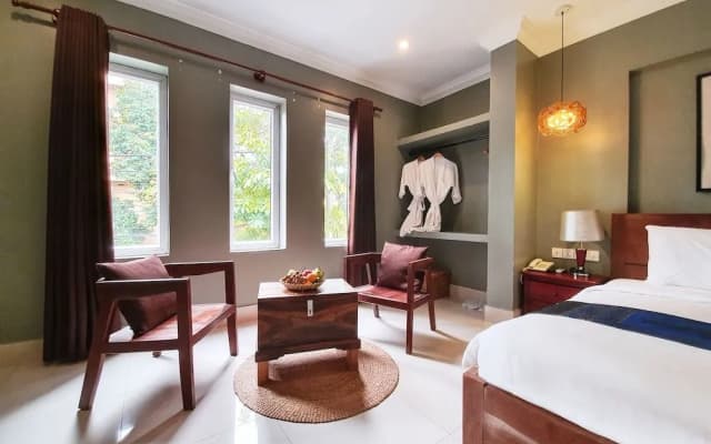 Chhaya Angkor Hotel - photo 4