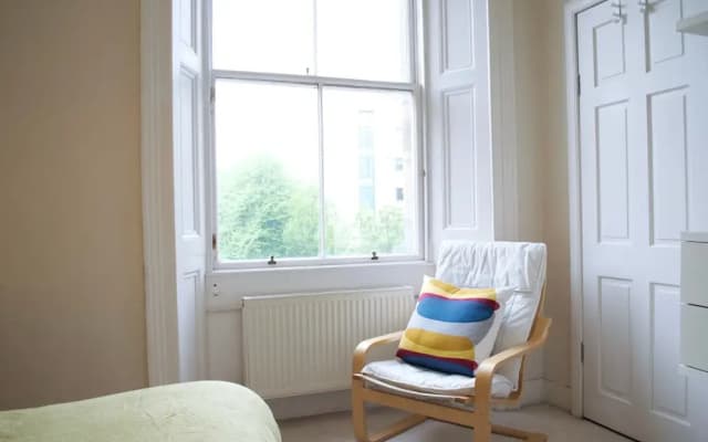 Bright 1 Bedroom Apartment At The Shore - photo 2