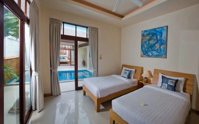 Samui Boat Lagoon - photo 4