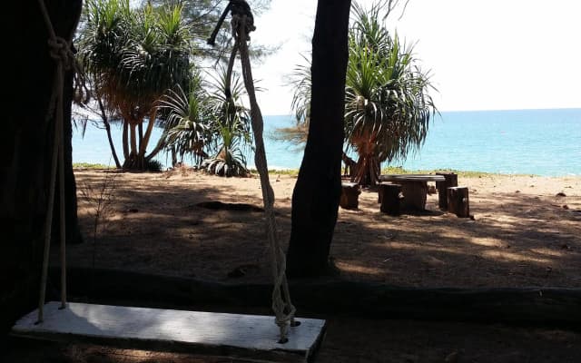 Maikhao Beach Bungalows - photo 3
