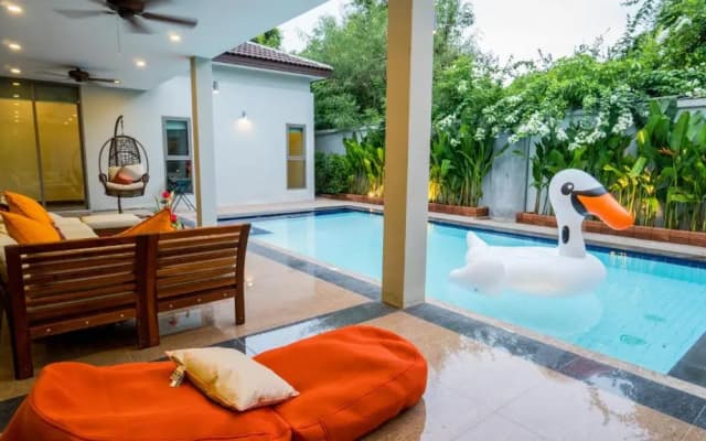 Villa Navin Premiere Pool Villa - photo 4