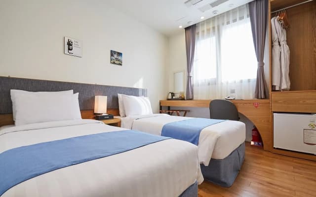 Chisun Hotel Seoul Myeongdong - photo 2