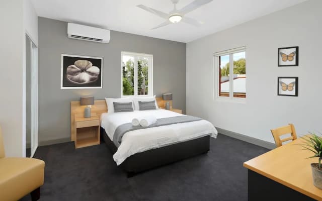 Kingsgrove Hotel - photo 2