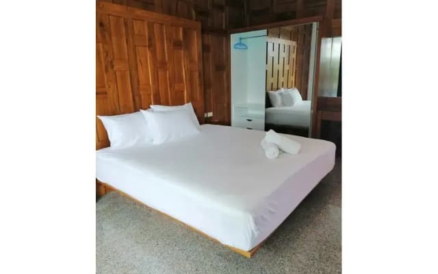 Jairak Hotel - photo 3