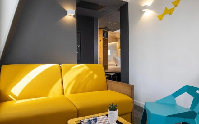 Urban Bivouac Hotel - photo 4