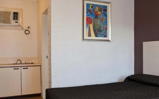Lidcombe Motor Inn - photo 5