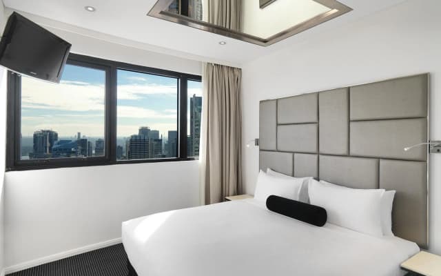 Meriton Suites Kent Street, Sydney - photo 5