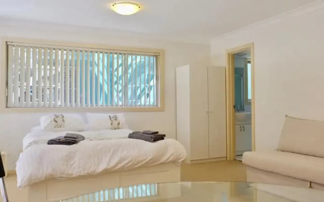 Spacious Studio by the Beach in Manly - photo 4