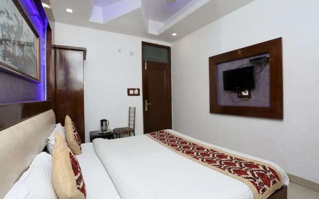 Hotel Sai Dham International - photo 5