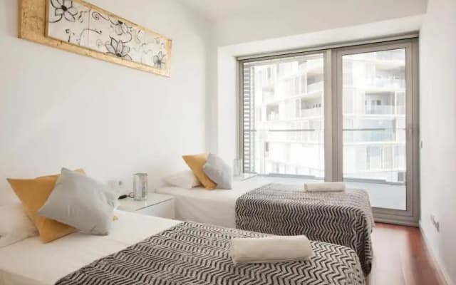Akira Flats Llum 7th floor - photo 5