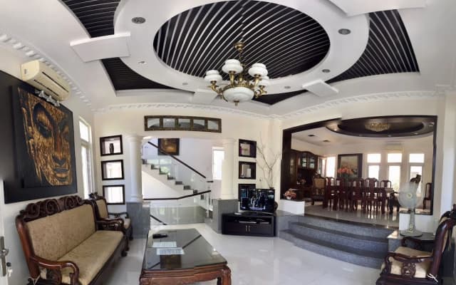 An villa - photo 2