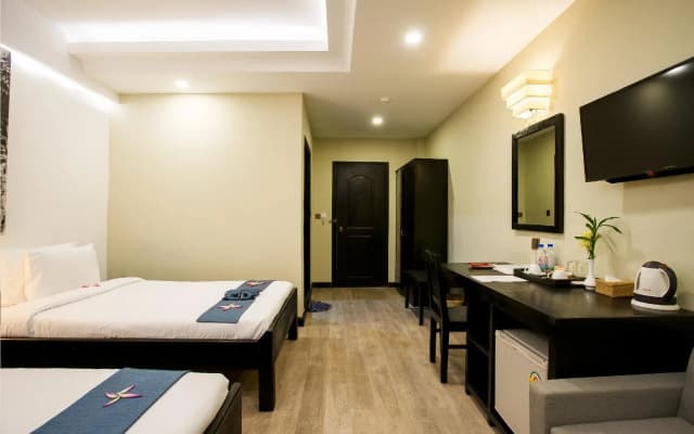 Hotel De La Chheng - photo 3