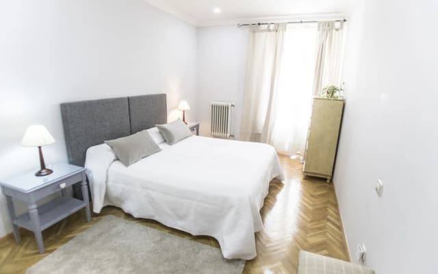 Alterhome Apartamento Plaza Mayor - photo 4