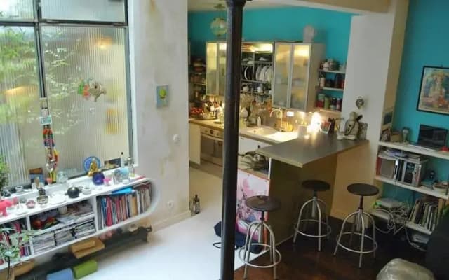 Comfortable Artist Loft - photo 4