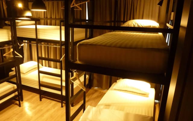 C40Winks Hostel - photo 2