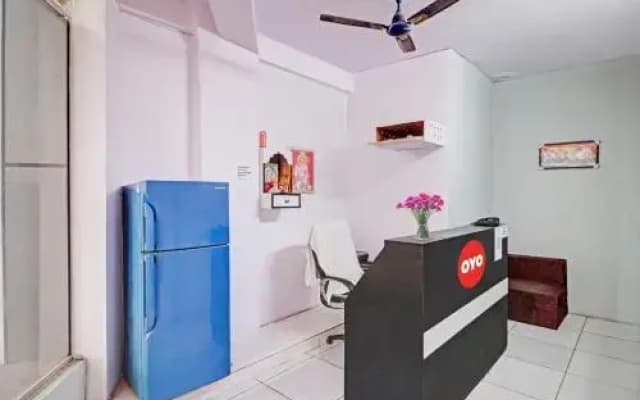 OYO 89612 Hotel Red Stone - photo 4