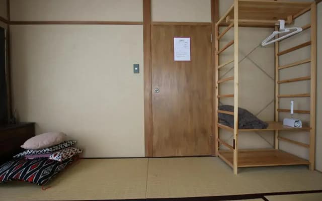 May Guesthouse - photo 4