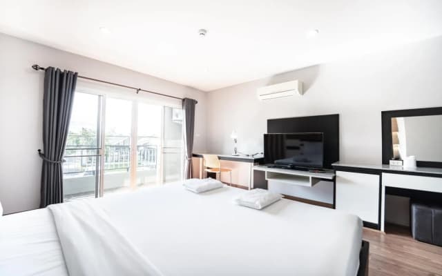 The Y Residence - photo 4