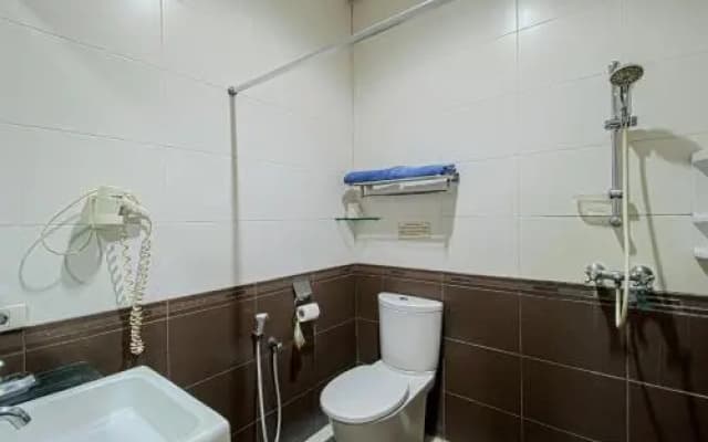 Hotel Melawai 3 - photo 4