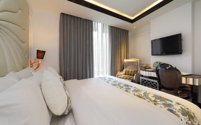 A&EM Saigon Hotel - photo 4