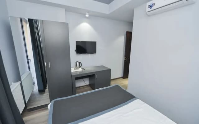 Basi - photo 5