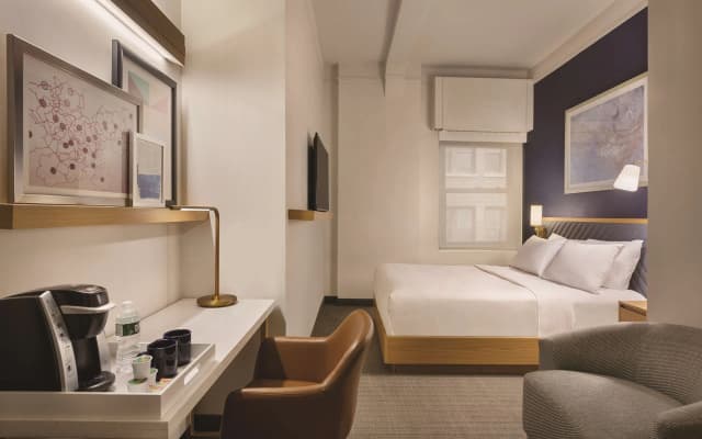 Radisson Hotel New York Wall Street - photo 3