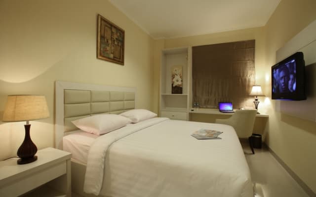 Glassio Hotel - photo 3