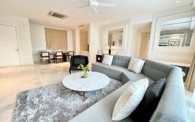 KLCC Luxury Condo Damai 88 Near Gleneagles Hospital - photo 2
