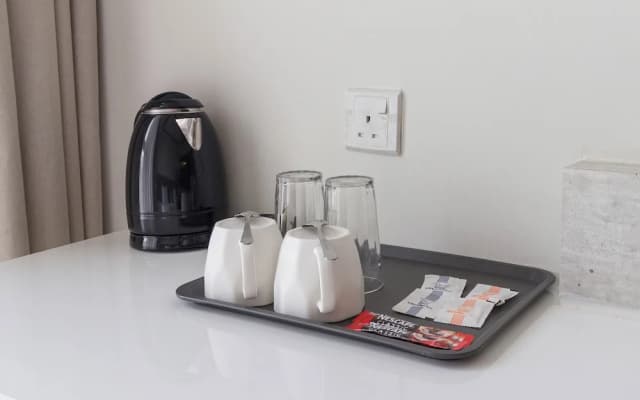 Expressionz Professional Suites by Perfect Host - photo 5