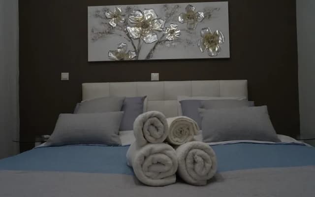 Lovely renovated studio - photo 2