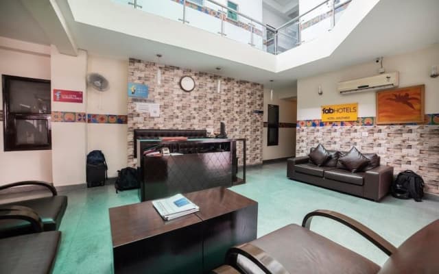 Trinity Art Hotel - photo 2