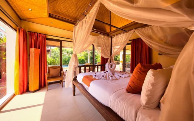 Baan Buaa - 3 Bedroom Beach Side Villa - photo 2