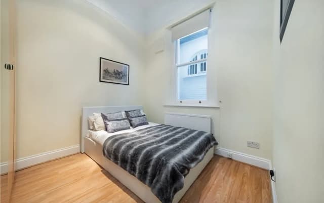 Luxury Private Apartment in Kensington - photo 2