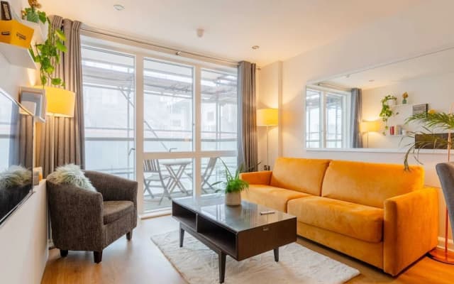 Vibrant & Inviting 1BD Flat, Heart of Haggerston! - photo 4