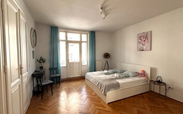 Mariahilfer Apartment - photo 3