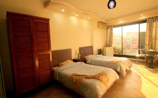 Invitation Hotel - photo 2